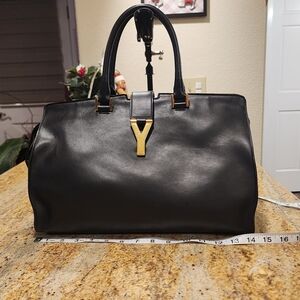 Yves Saint Laurent Classic medium Y Cabas Ysl Black Leather Satchel tote bag